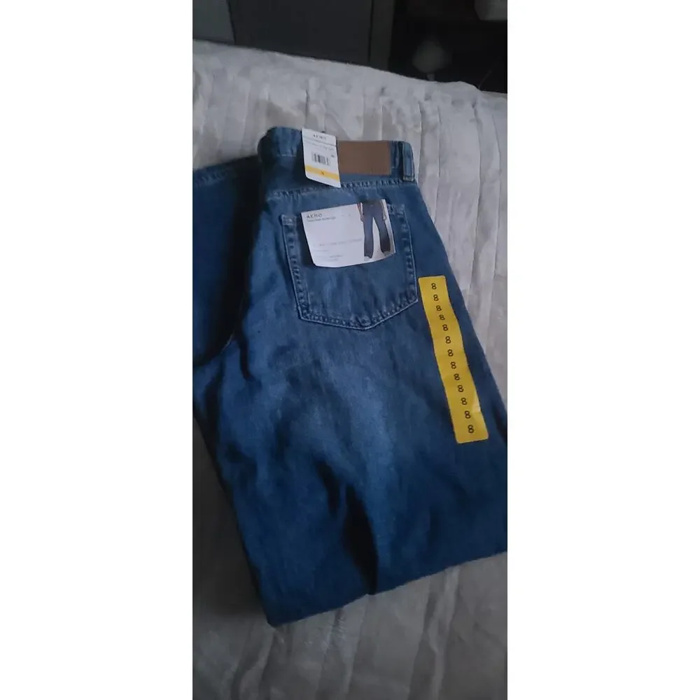 Aeropostale Women's High Rise Wide Leg Jean
Size 8 NEW - Picture 3 of 3